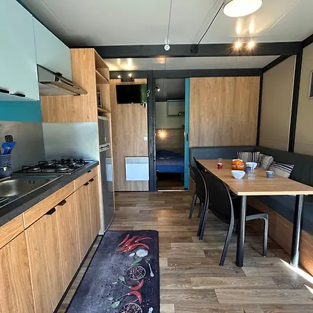 Chalet, Animaux Admis - 6 Pers. - Api-1-52-2454 Кемпинг